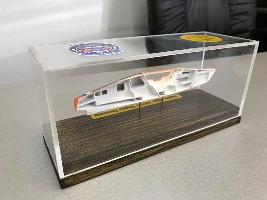 Изготовление моделей лодок, кораблей.