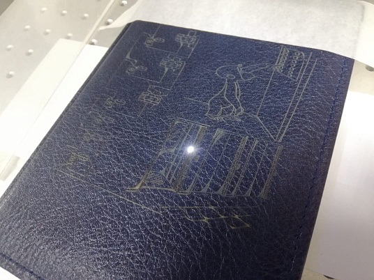 Гравировка на ежедневнике