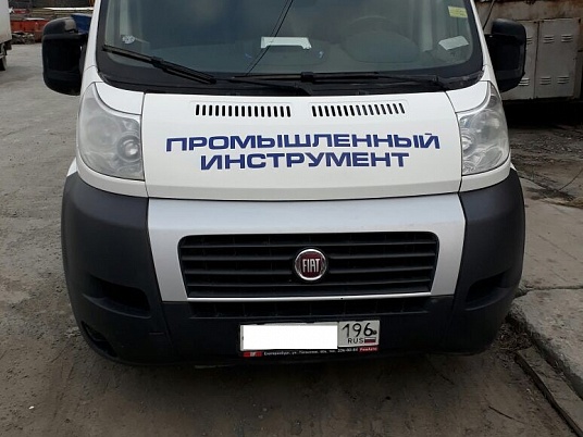 Реклама автомобиля Fiat Ducato. Промышленный инструмент.
