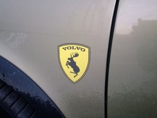 Наклейки на VOLVO